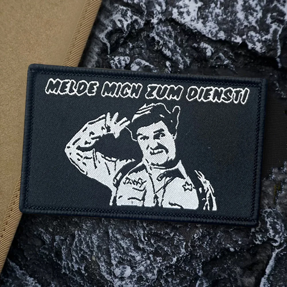 MELDE MICN IUM DIENSTI parche táctico parches de gancho y bucle insignia de moral militar brazalete del ejército pegatinas para mochila - imagen 5