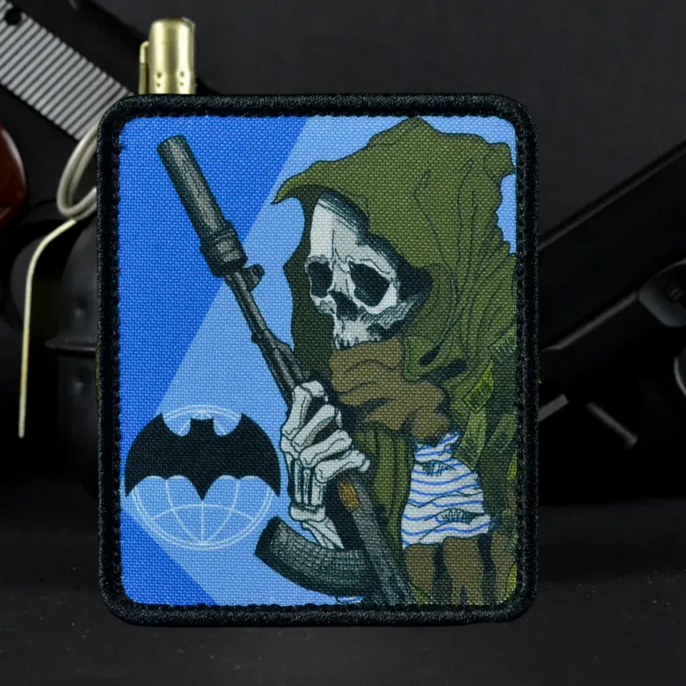 Insignia de moral de calavera, parche militar de gancho y bucle, brazalete de combate de esqueleto del Cuerpo de Spawn, emblema p0lice, pegatinas tácticas para mochila - imagen 4