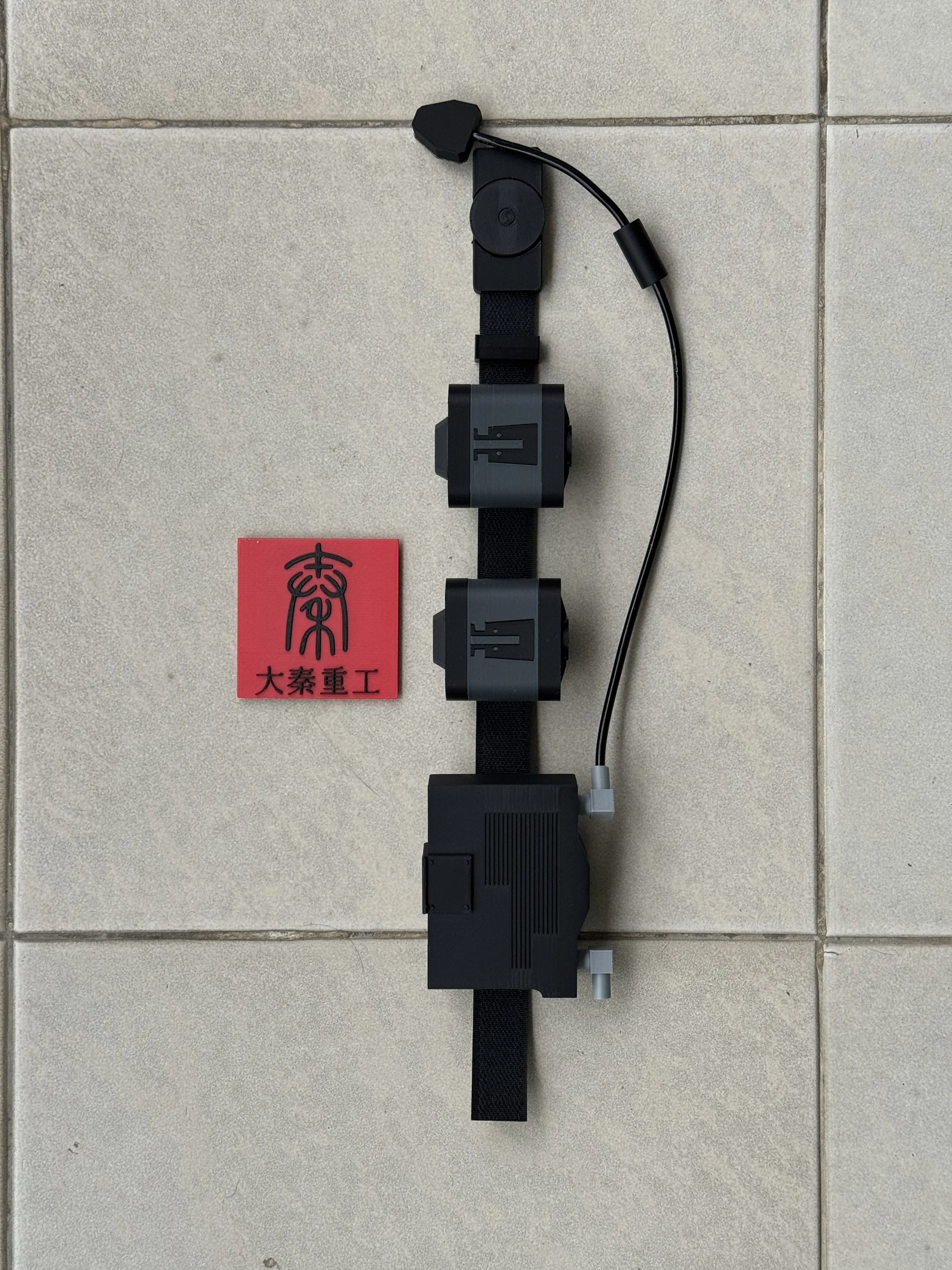 Modelo de grabadora táctica de casco para deportes al aire libre, diseño simulado, accesorios de diseño de casco con impresión 3D - imagen 2