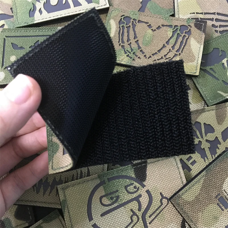 Parches de moral Multicam, parches tácticos reflectantes infrarrojos IR en mochila, ropa, insignias cortadas con láser para exteriores, gancho y bucle - imagen 3