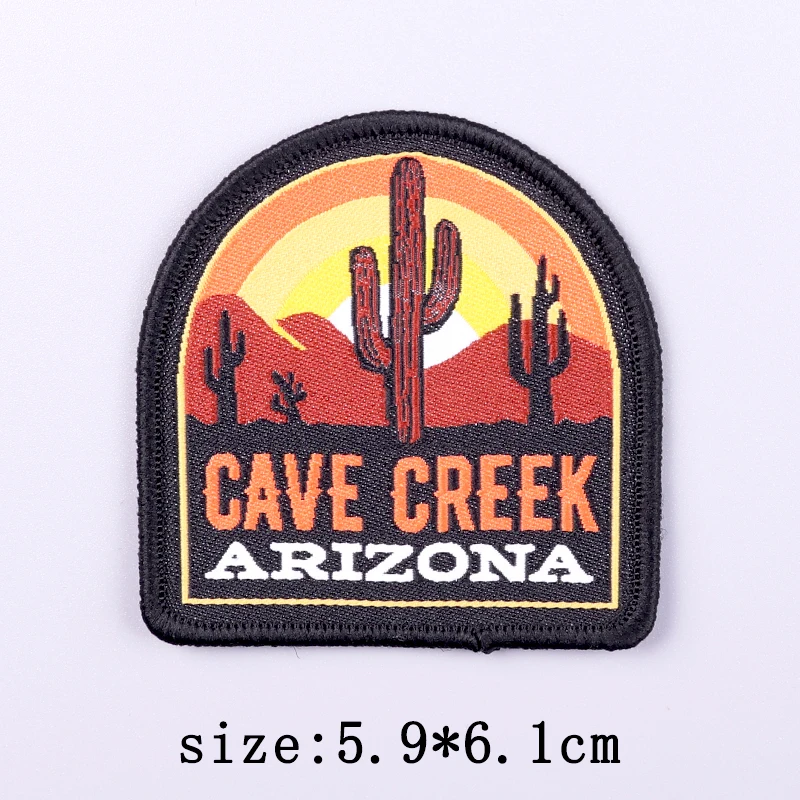 Parche para coser al aire libre en el desierto, parches para ropa, insignia de campamento, parche de montaña para parches autoadhesivos con gancho en la ropa - imagen 3