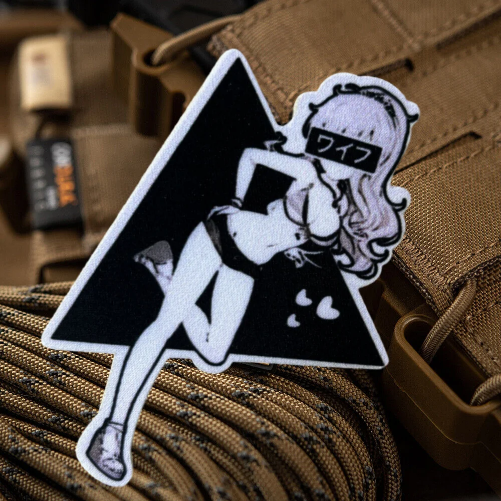 Waifu-Emblema de gancho y bucle impreso para niñas, parche táctico de Chica de Anime en ropa, insignia de moral militar, brazalete, pegatinas para mochila - imagen 5