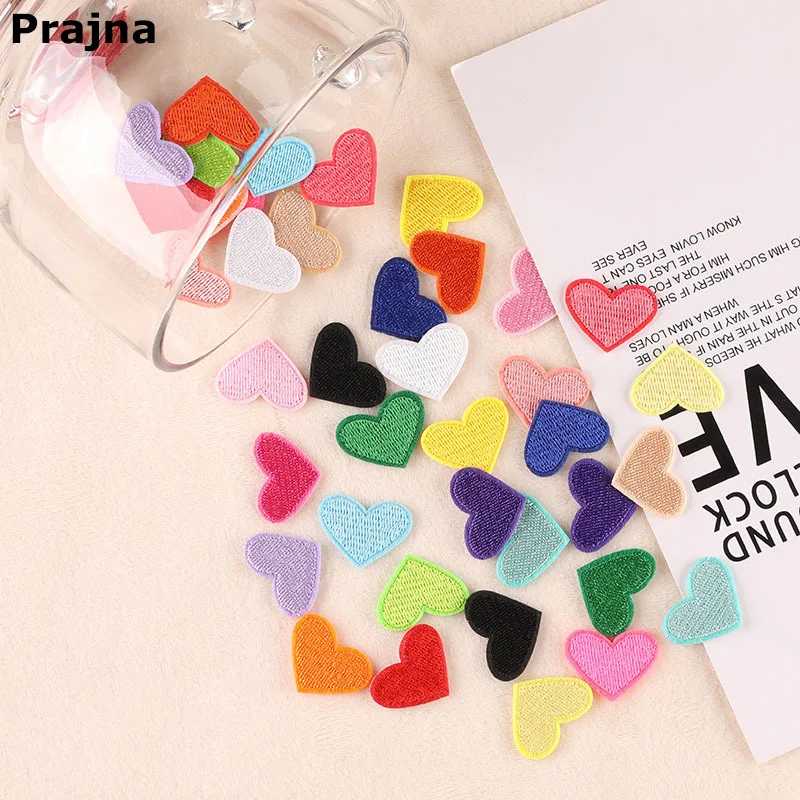 Parches bordados de corazón de amor para ropa, parches para planchar para ropa, parches de dibujos animados DIY, zapatos, sombreros, Jeans, pegatinas para coser, 20 unids/set - imagen 2