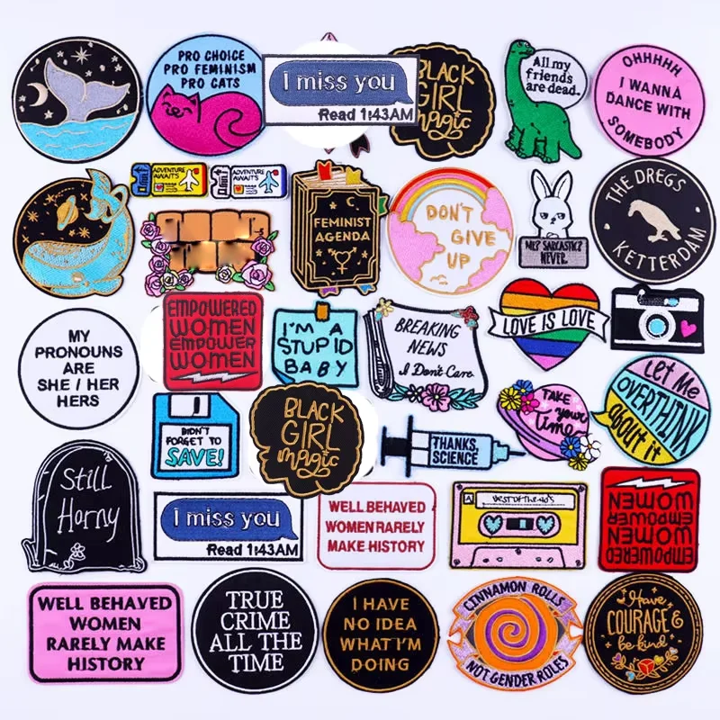 Parches bordados de letras de dinosaurio de dibujos animados para ropa, Parche de animales, parches para planchar en la ropa, insignias de apliques de letras DIY - imagen 2