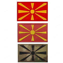 Parches reflectantes infrarrojos IR con bandera de Macedonia del Norte, banderas de goma de PVC 3D, apliques tácticos bordados, insignias decorativas para brazalete