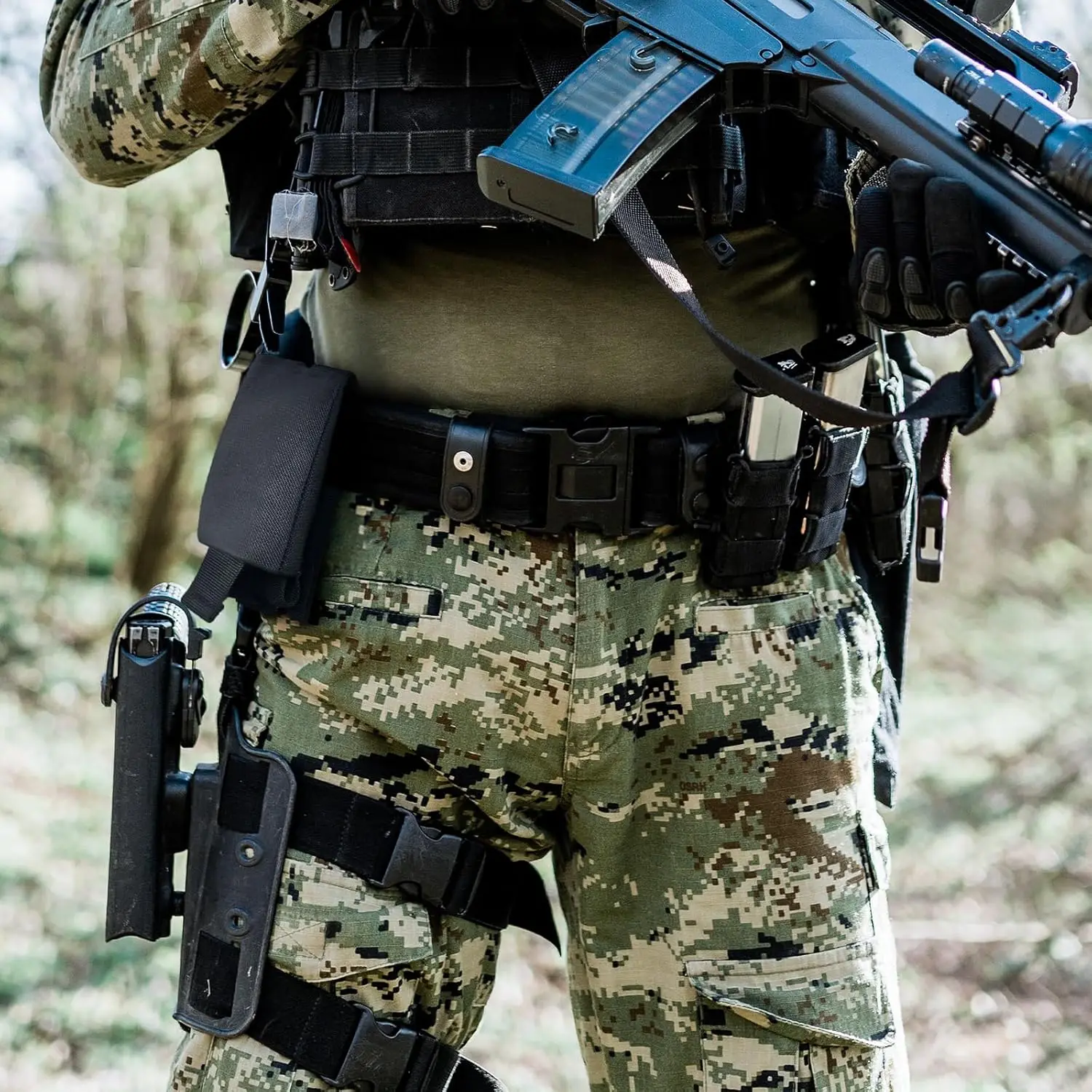 Bolsa de revista oculta, bolsa de almacenamiento de munición táctica, bolsa Molle para linterna, soporte de concha para escopeta, bolsas de utilidad multifuncionales - imagen 4