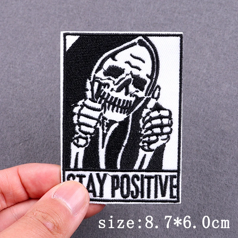 Parche de calavera Punk, parches para planchar para ropa, parches bordados de tarjetas cuadradas para ropa, parche de Hip Hop Rock para pegatinas de ropa - imagen 5