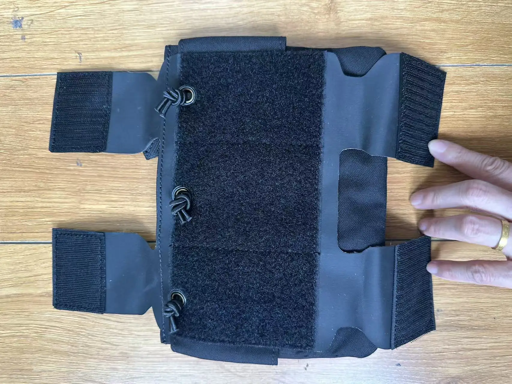 Bolsa triple porta-cargadores de pistola para tiro y al aire libre - imagen 5