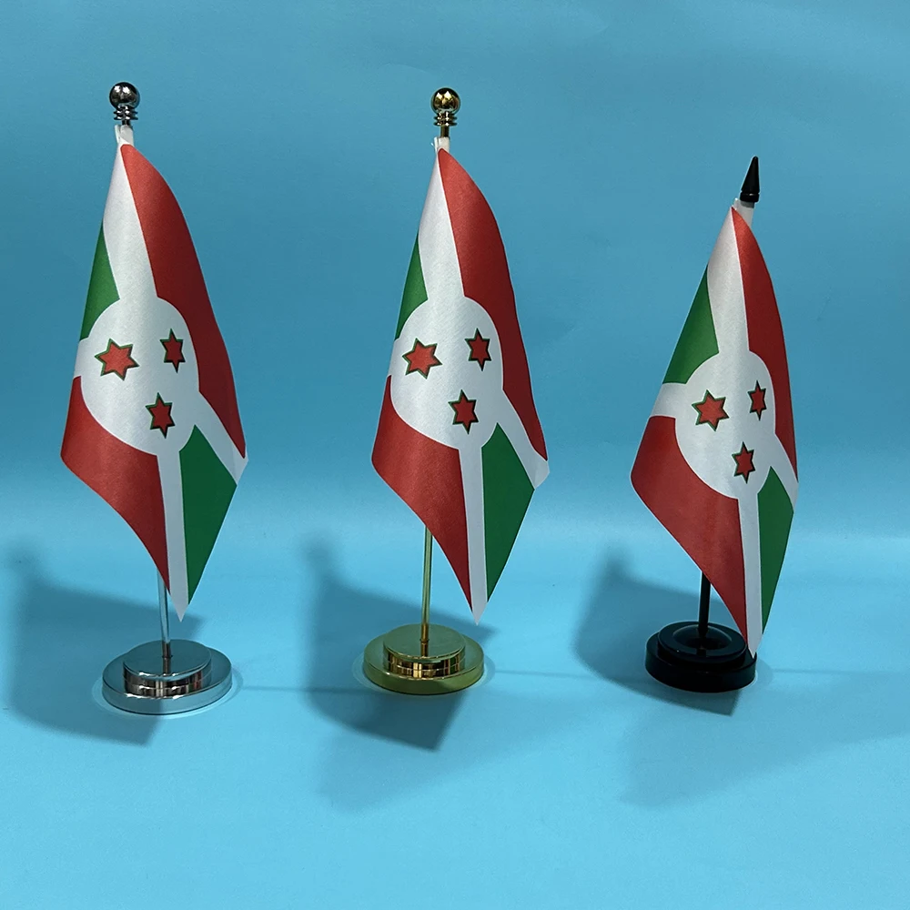 BANDERA DE CIELO Escritorio de oficina pequeña bandera de Burundi 14x21 cm poliéster BI Burundi bandera nacional país Banner escritorio adornos banderas