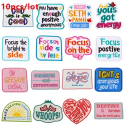 Parche bordado infantil flor letra – para decorar ropa