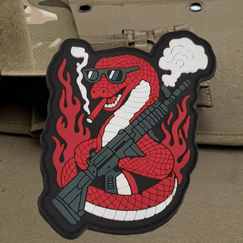 Parche táctico PVC serpiente roja con gancho y bucle chaleco - imagen 5