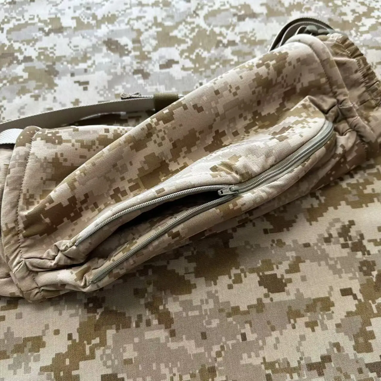 Bolso cálido táctico tejido de un solo lado AOR1 versión refinada al aire libre con funda de mano para mayor calidez - imagen 4