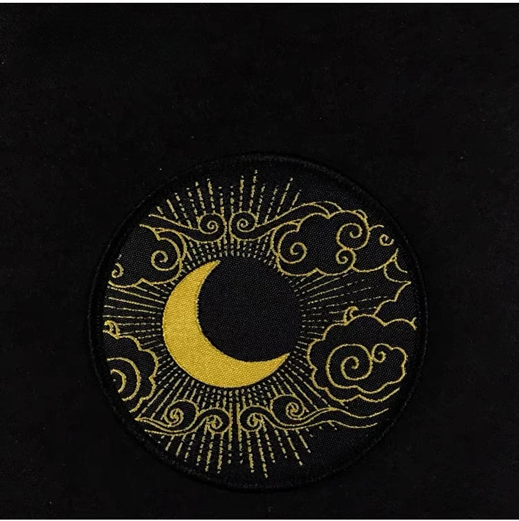 Parches de brazalete de mar con bordado de nube de sol y luna, pegatinas tácticas creativas, insignia de moral de estilo chino, gancho y bucle - imagen 3