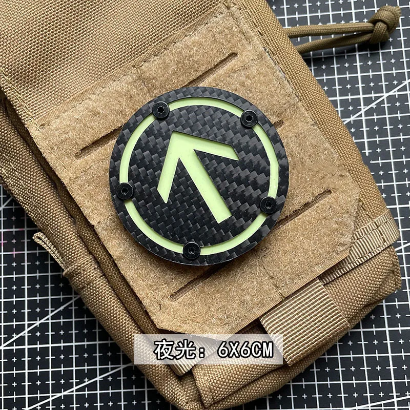 Parche redondo de punta de flecha de fibra de carbono luminosa, insignia táctica, mochila para exteriores Noctiluca, bricolaje para decoración de ropa - imagen 5