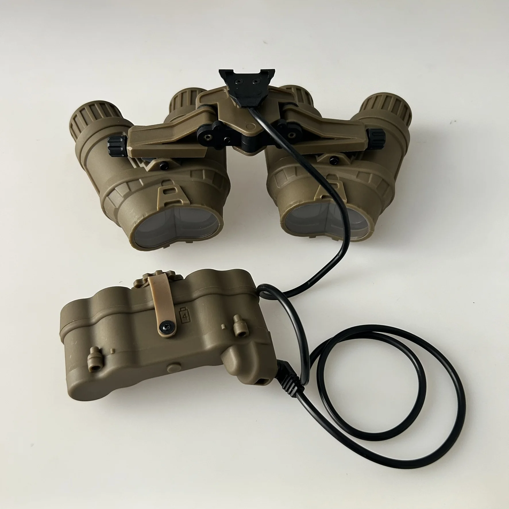 Gafas de visión de cuatro noches Flip-Up GPNVG-18 Modelo táctico no funcional