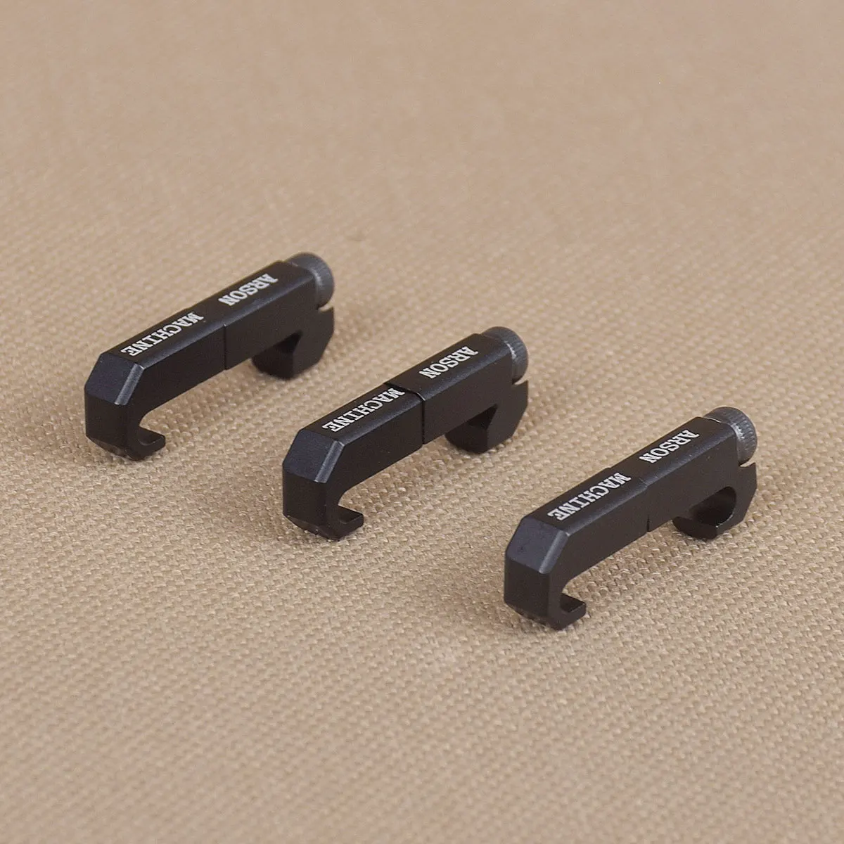 Gestión de cables guía de cables de M-LOK para arma, luz de explorador, Rifle, linterna, ranura trasera, caza, M600, M300, HK416, AR15, 3 uds. - imagen 4