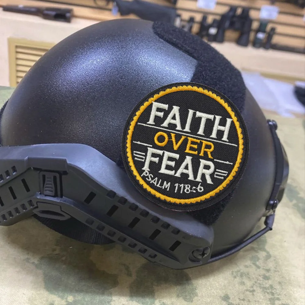 Fe over Fear Salmo 118:6 parches bordados Meme Velcros parche gancho bucle insignia de moral militar pegatinas de mochila táctica - imagen 5