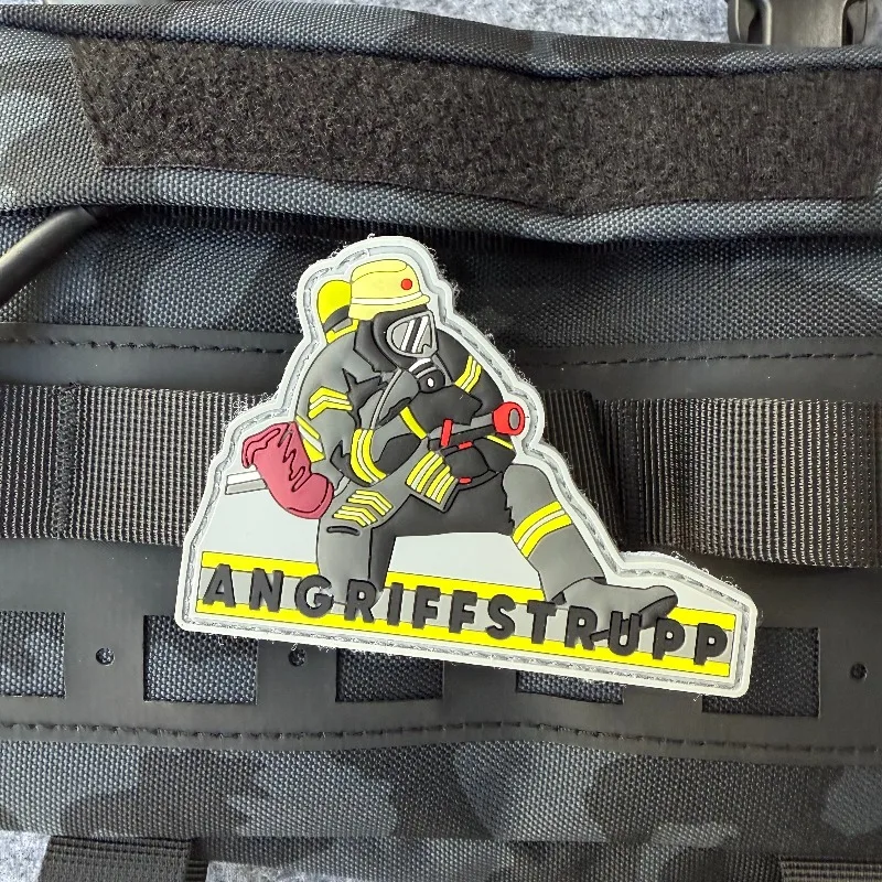 Feuerwehr Angriffstrupp Parche de goma de PVC insignia de moral táctica Parche militar con gancho y bucle para mochilas, chaquetas, ropa