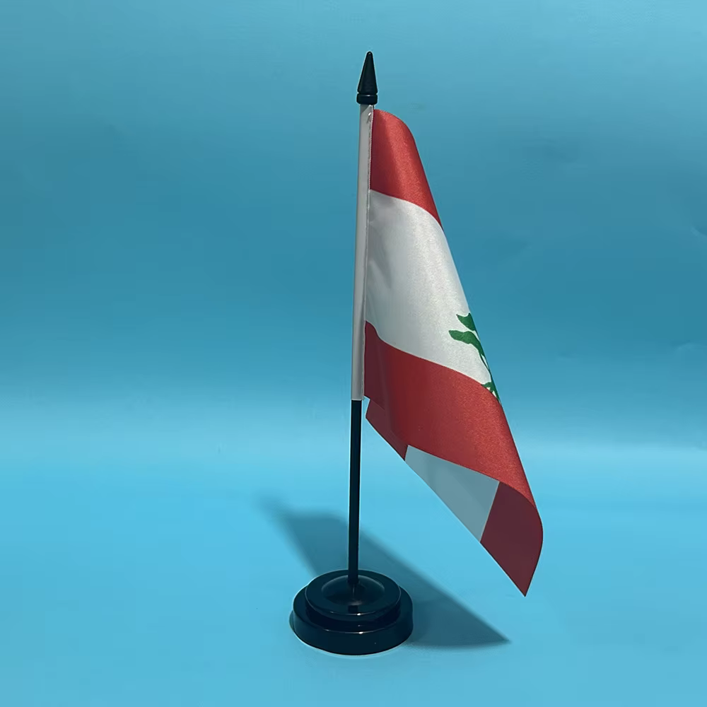 Banderín del Líbano 14x21cm – Poliéster nacional para escritorio - imagen 5