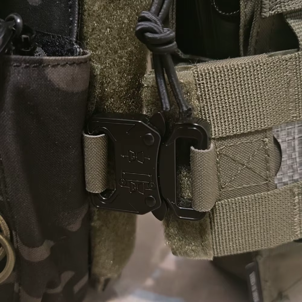Adaptador cinturón táctico liberación rápida FERRO Concepts - imagen 2