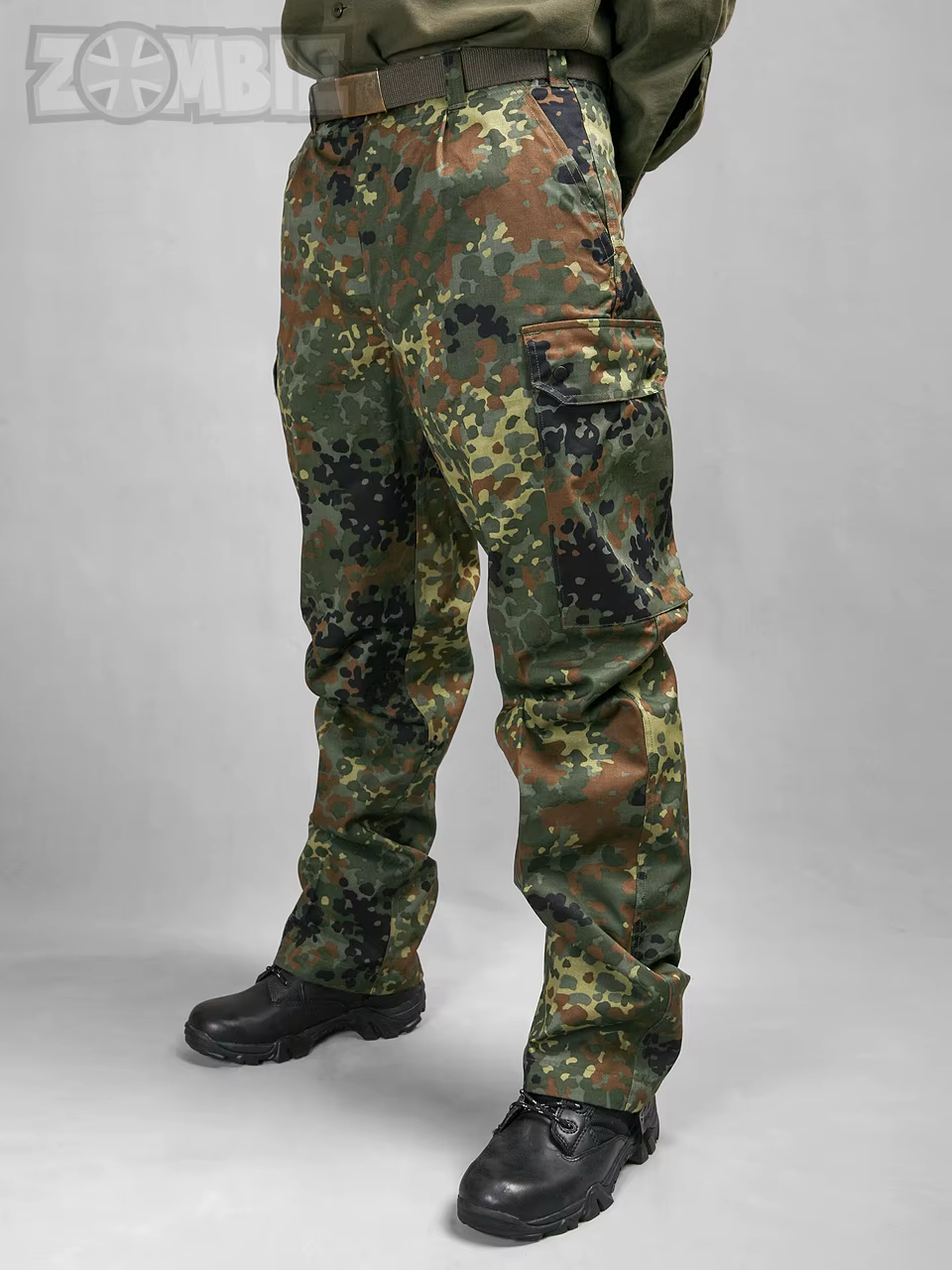 Pantalón táctico de combate alemán con múltiples bolsillos