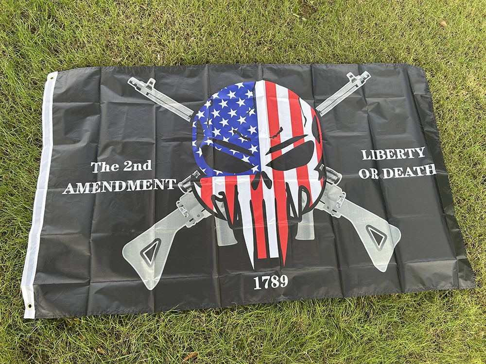 Bandera de la SKY, bandera de la segunda enmienda, 90x150cm, segunda enmienda, no marcen en mí, bandera de la libertad de la pistola o la muerte, bandera de calavera para decoración - imagen 2