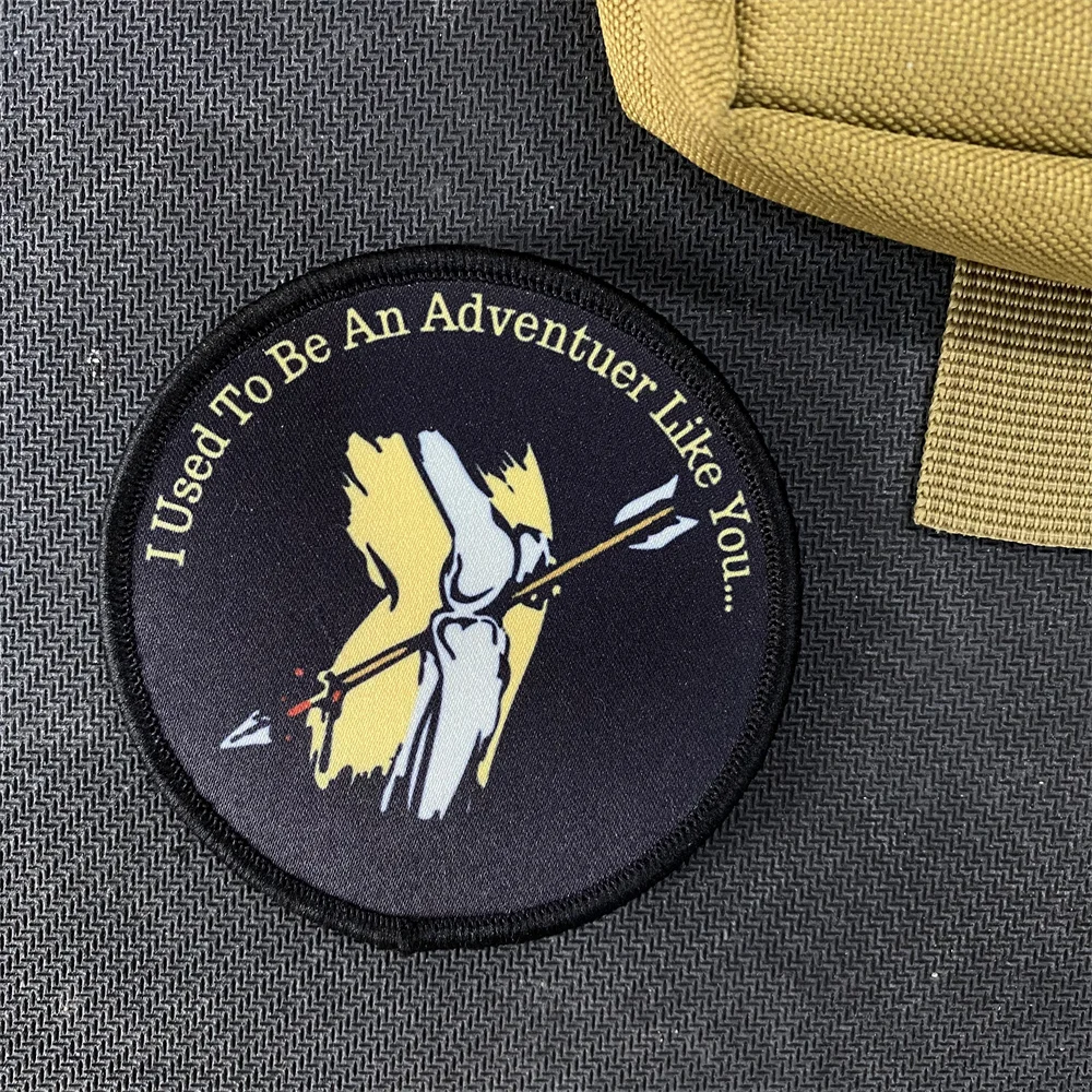 Parches estampados de casco de Calavera, I use To Be An Adventuer Like You, brazalete táctico, insignia de moral de Chevron ruso, pegatina de mochila - imagen 5
