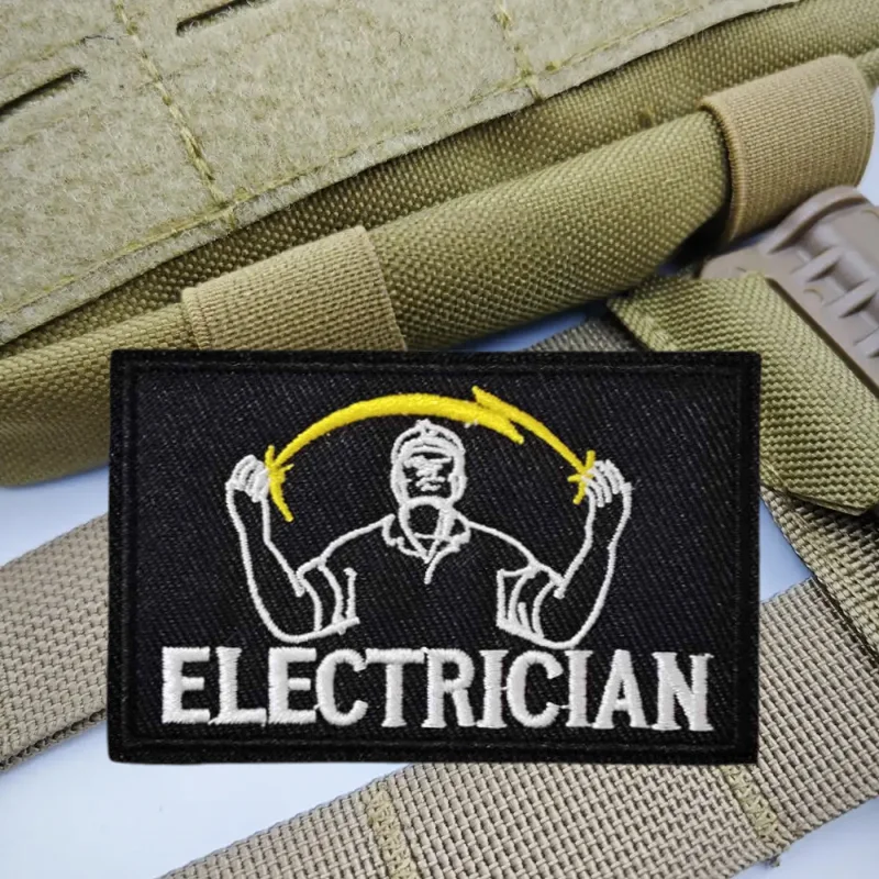 Parche bordado electricista con velcro – Insignia moral para chaleco táctico - imagen 3