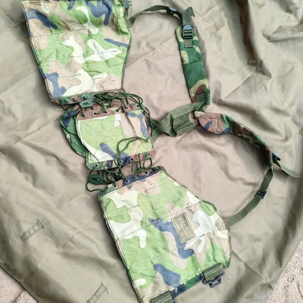 Nuevo Chaleco táctico multifuncional para exteriores con bolsa de herramientas de carga y accesorios Cs - imagen 2