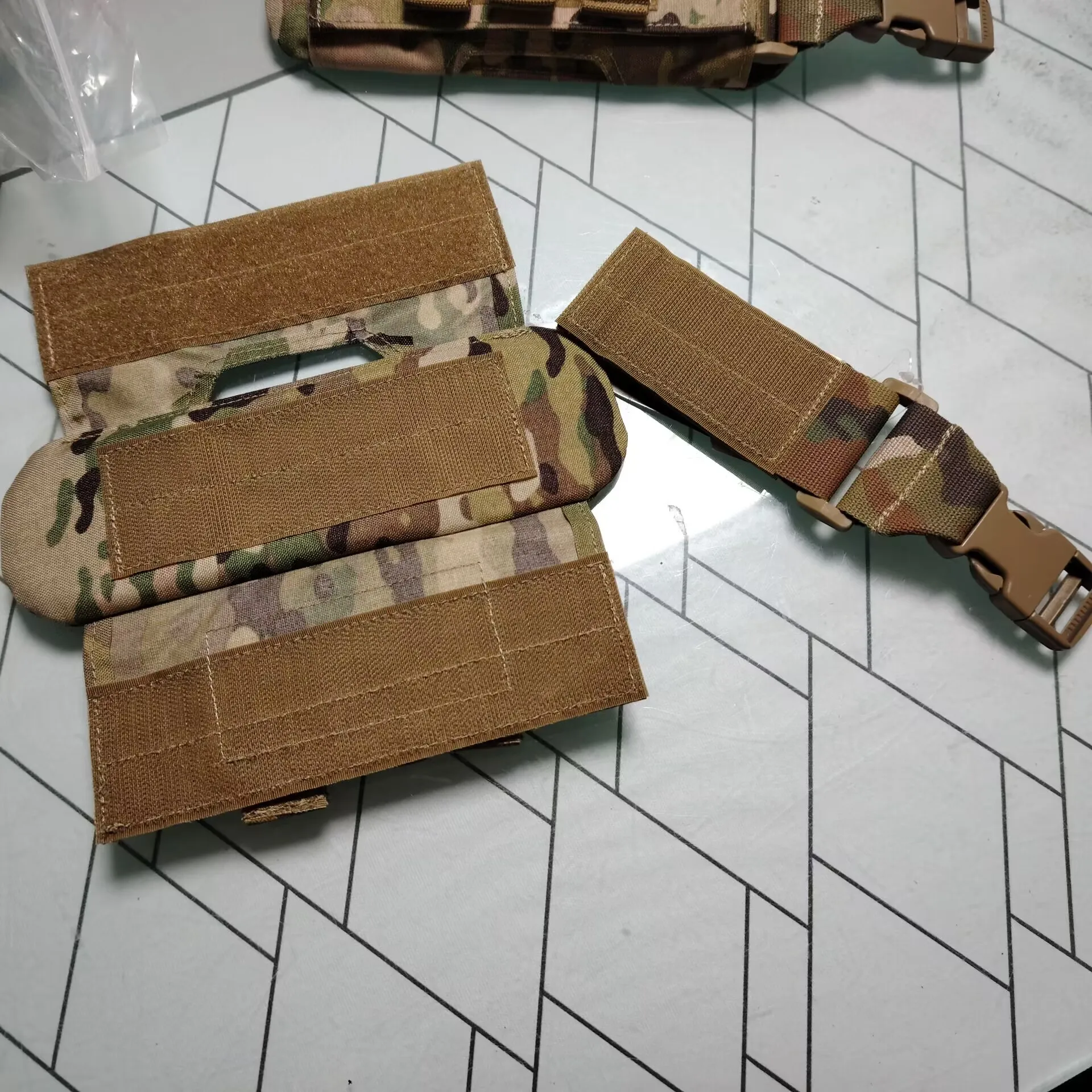 Nuevo Almohadilla de descompresión de hombro Spanker para chaleco táctico 6094 - imagen 4