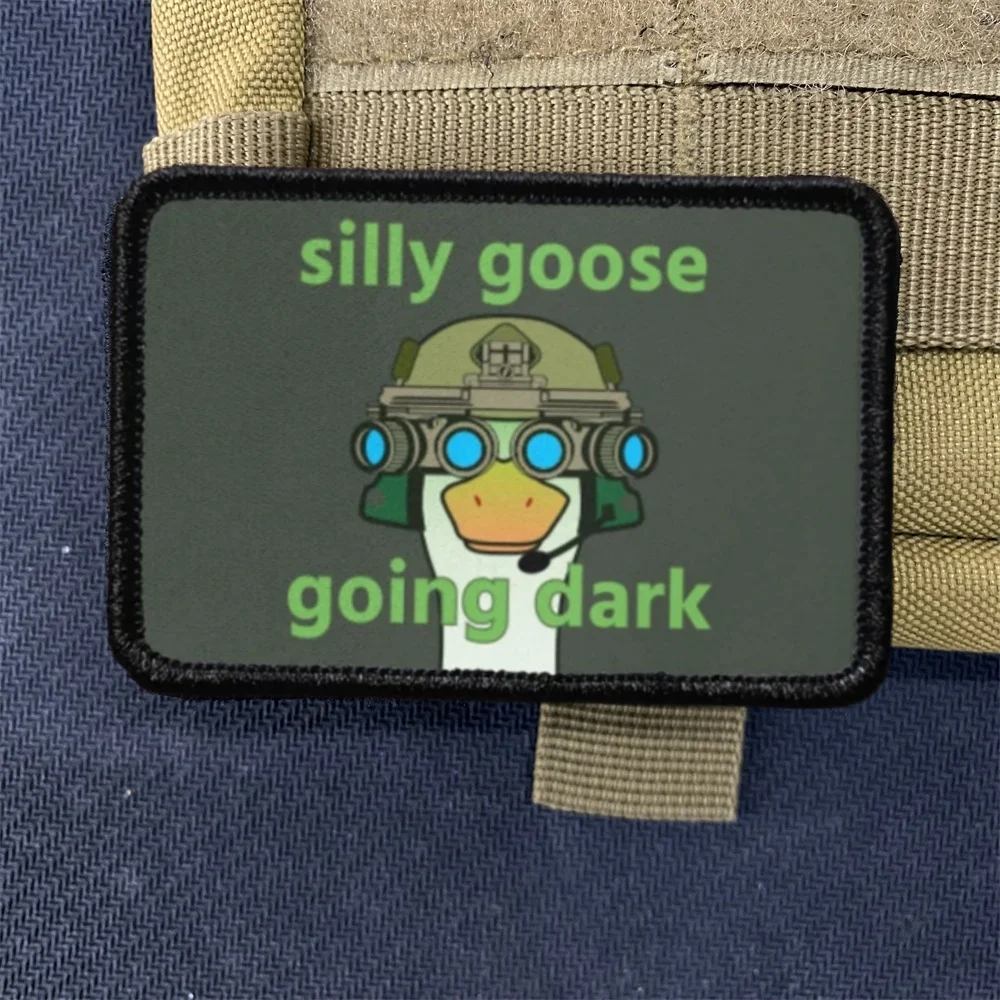 Dispositivo de visión nocturna de ganso Silly, Parche de gancho y bucle de impresión divertida, pegatinas tácticas de The horror Never Anding - imagen 4
