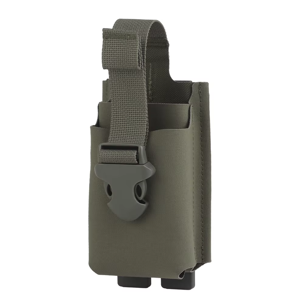 Bolsa táctica doble con clips MOLLE y soporte magnético