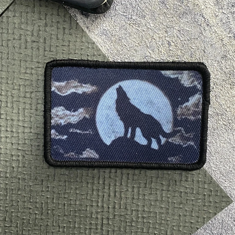 Parche de insignia de moral de lobo solitario, personalidad, flor, calavera, gancho y bucle militar táctico, brazalete, accesorios para mochila, pegatinas - imagen 5