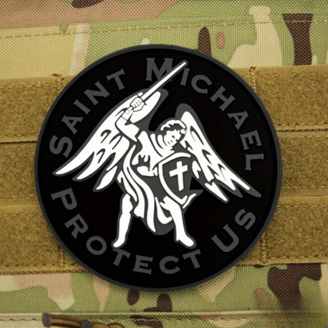 SAINT MICHAEL PROTECT US Morale parche táctico militar gancho y bucle brazalete PVC pegatina del ejército para mochila ropa - imagen 4