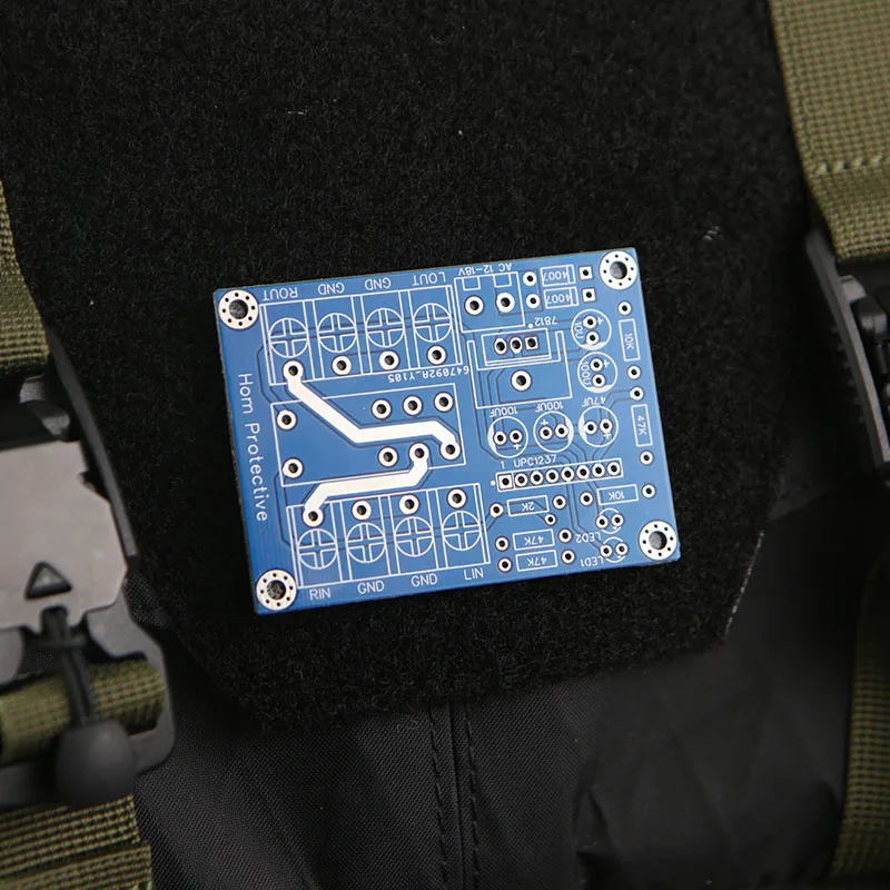 Placa de circuito PCB creativa, parche de Metal, insignia táctica de ciencia ficción futura, brazalete DIY para mochila y decoración de ropa con gancho