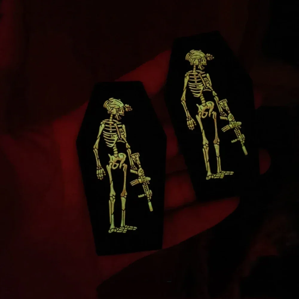 Emblema luminoso de calavera Projektmonark, insignia de Moral de PVC transparente, banda para el brazo con gancho y bucle, parches tácticos, pegatina para casco - imagen 3