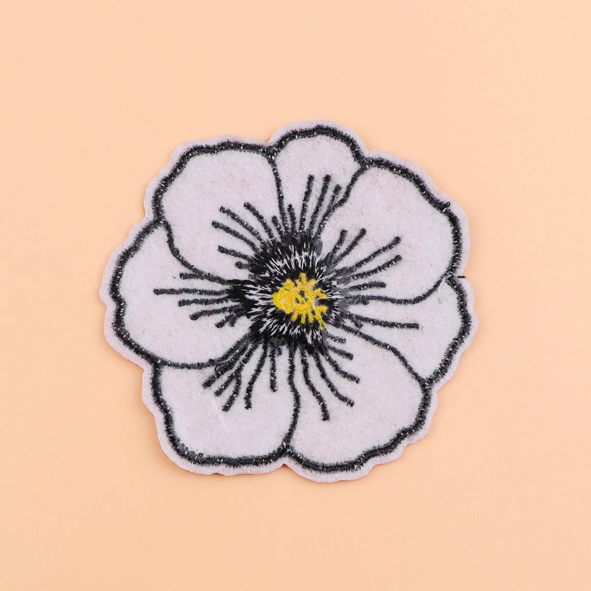 Parche para planchar con flores rojas, parche para ropa, bonito parche bordado, accesorios de ropa, pegatinas de costura - imagen 4