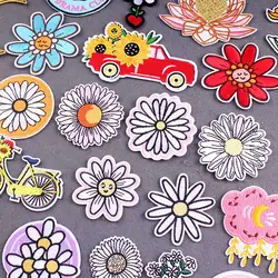 5 unids/lote parche bordado de flores parches para planchar para ropa DIY cosas lindas rayas ropa parches termoadhesivos en la ropa