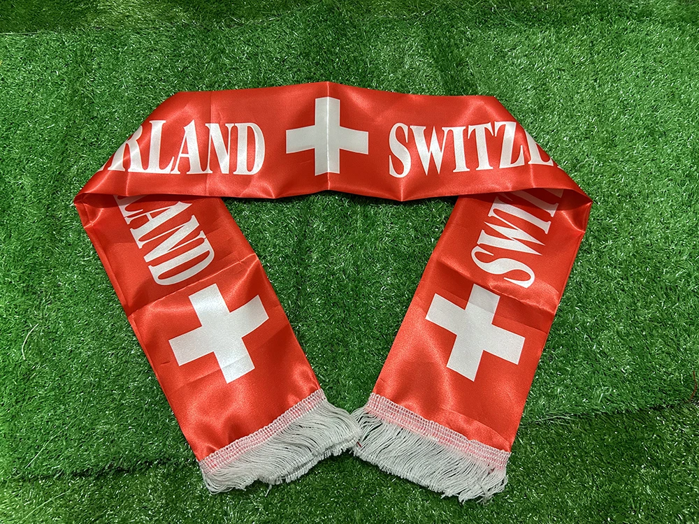 Bufanda bandera Suiza de satén con borlas para fútbol - imagen 3