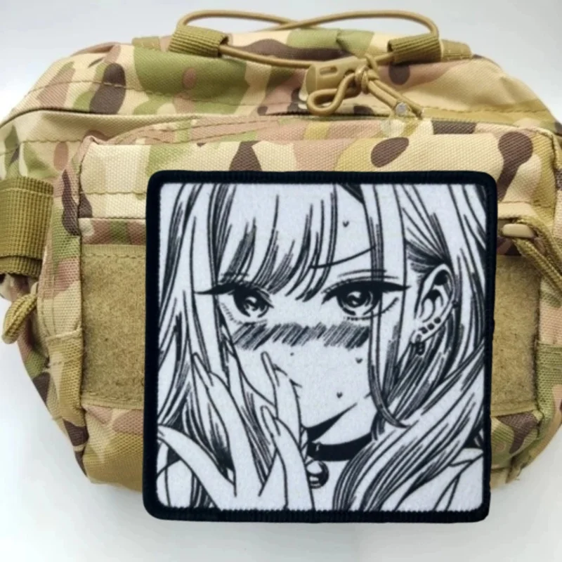 Parche táctico de Anime para chica, insignias de moral, parches militares con gancho, pegatinas para mochila, brazalete - imagen 3