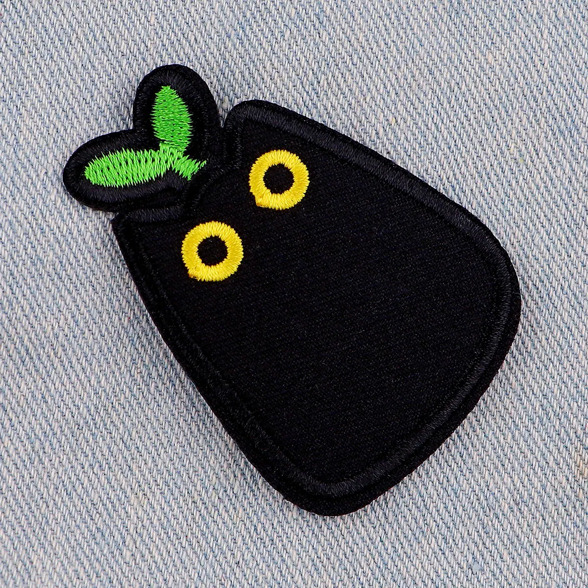 Parche de gato negro de dibujos animados, parches bordados de animales para ropa, parches de planchado DIY para ropa, pegatinas de plantas - imagen 4