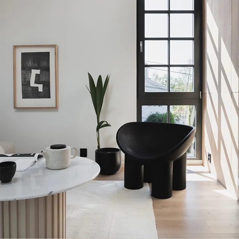 El diseñador danés es extremadamente sencillo, similar a una silla de pierna. Tamaño familiar pequeño Simple y moderno, lujo ligero, - imagen 2