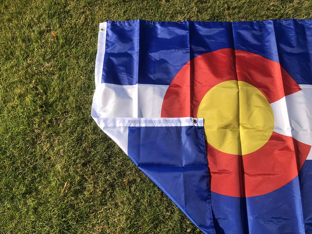 Banderín Colorado poliestéro doble cara 90x150cm - imagen 4