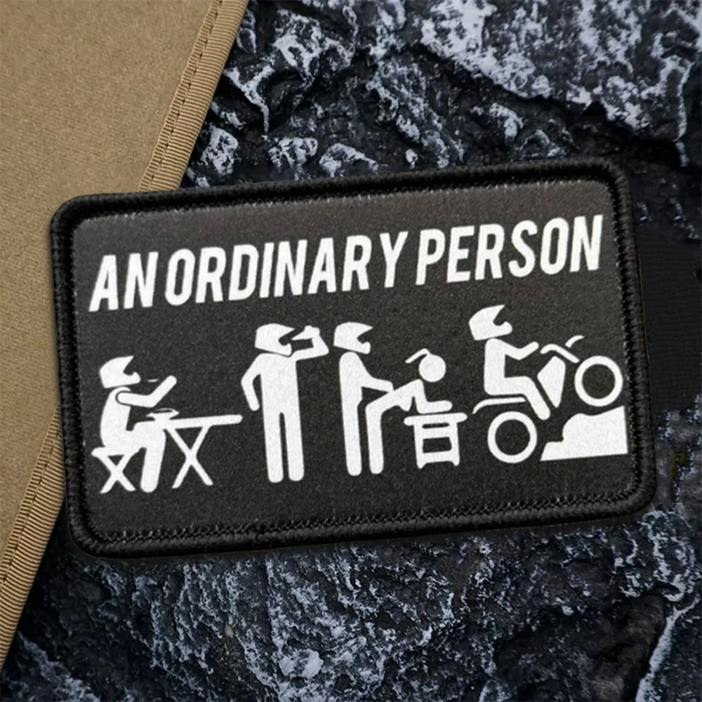 Parche táctico de una persona ordinaria, parches divertidos de gancho y bucle, insignia de moral, brazalete del ejército militar, pegatinas para mochila - imagen 2