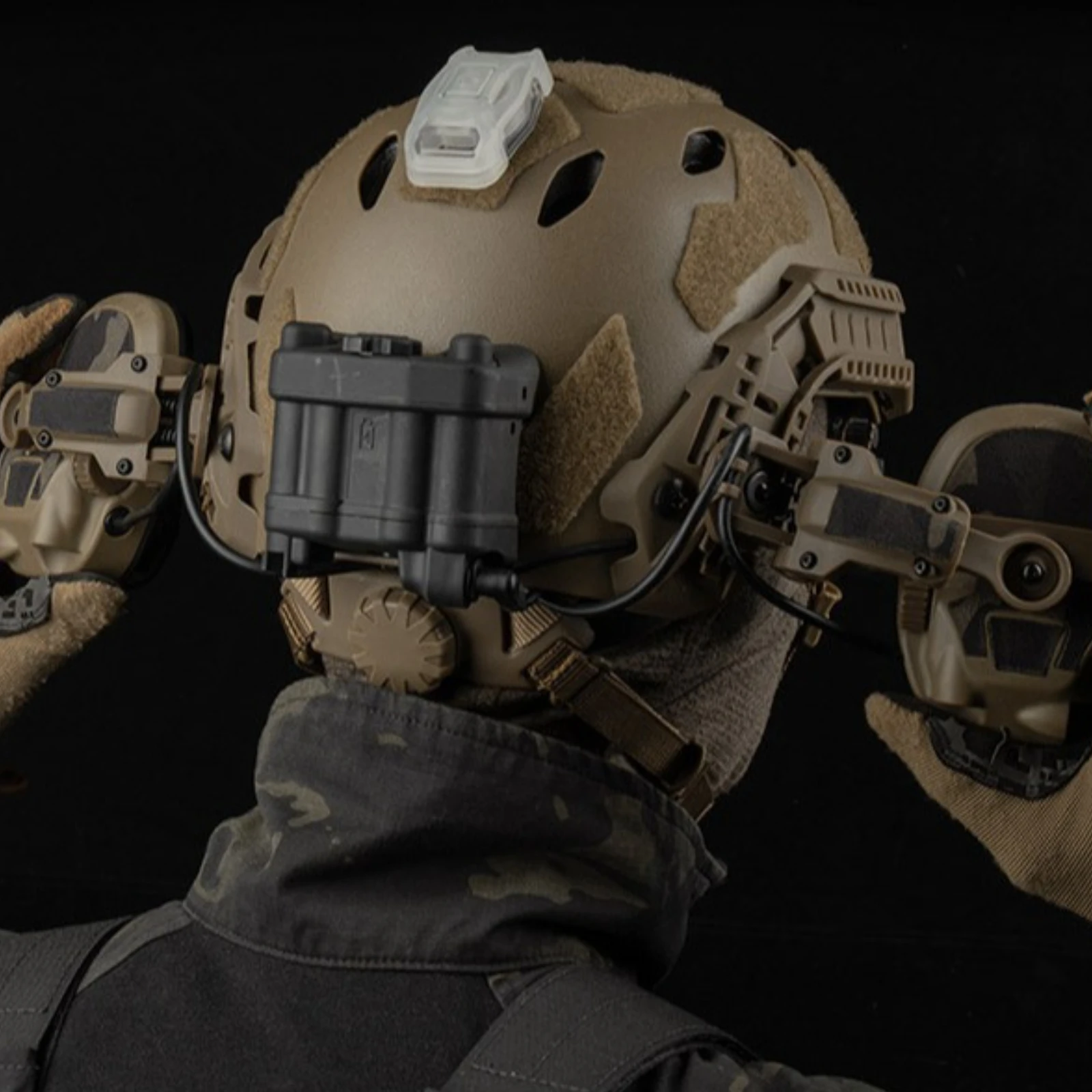 Pegatinas de camuflaje para auriculares tácticos para Ops Core AMP, orejeras de protección auditiva de camuflaje, accesorios para tiro de caza - imagen 4