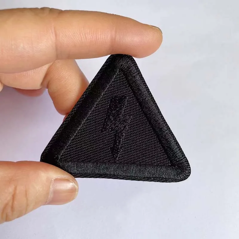 5 uds., 11 uds/insignia de tela con apliques negros, parche adhesivo, letras 'Club, parches autoadhesivos bordados deportivos para ropa, chaqueta - imagen 5