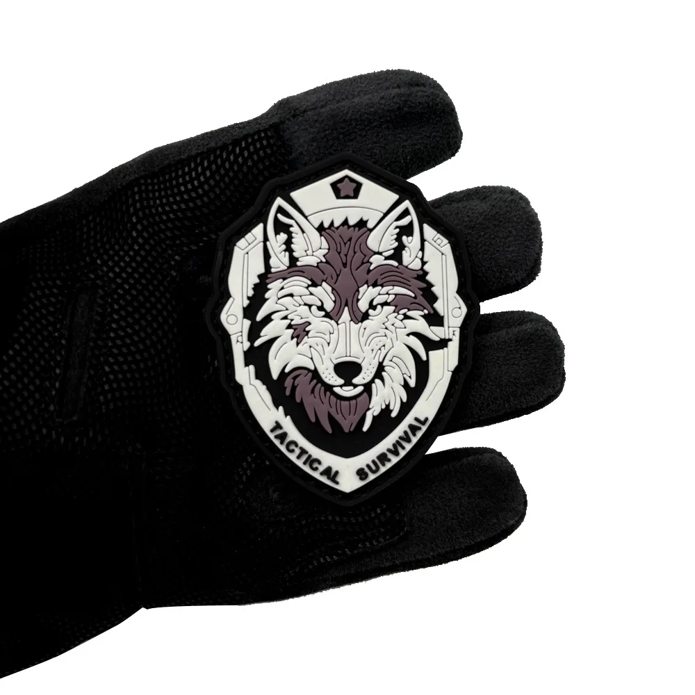 Brazalete táctico luminoso PVC lobo – Parche moral mochila - imagen 5