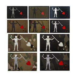 Parche táctico bordado reflectante Triskelion calavera barba negra