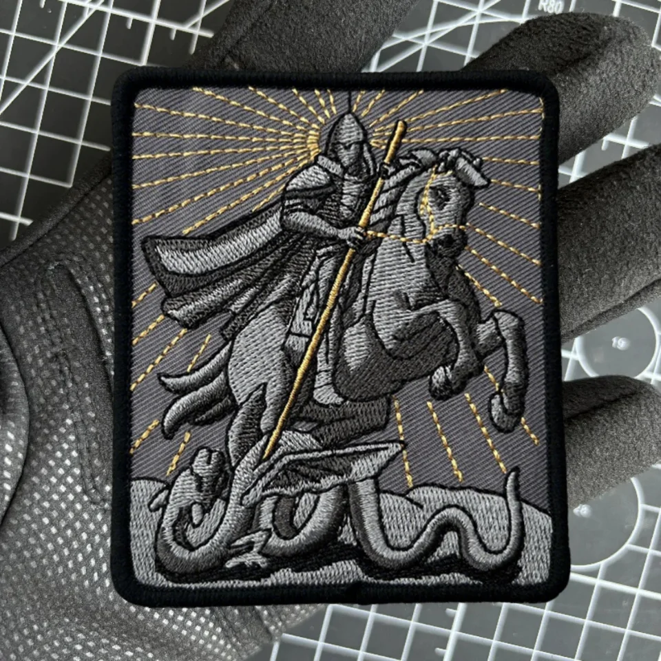 Insignia de Victor St. George Chevron, parche táctico bordado, parches de gancho y bucle, emblema de moral militar, brazalete, pegatinas para mochila - imagen 3