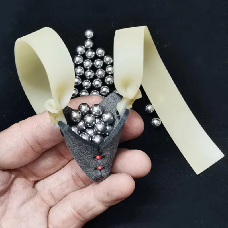 Catapulta con banda de goma de bolsillo de cuero de gran capacidad de alta calidad, accesorios de tirachinas de goma de alta elasticidad y resistente a tirar - imagen 4
